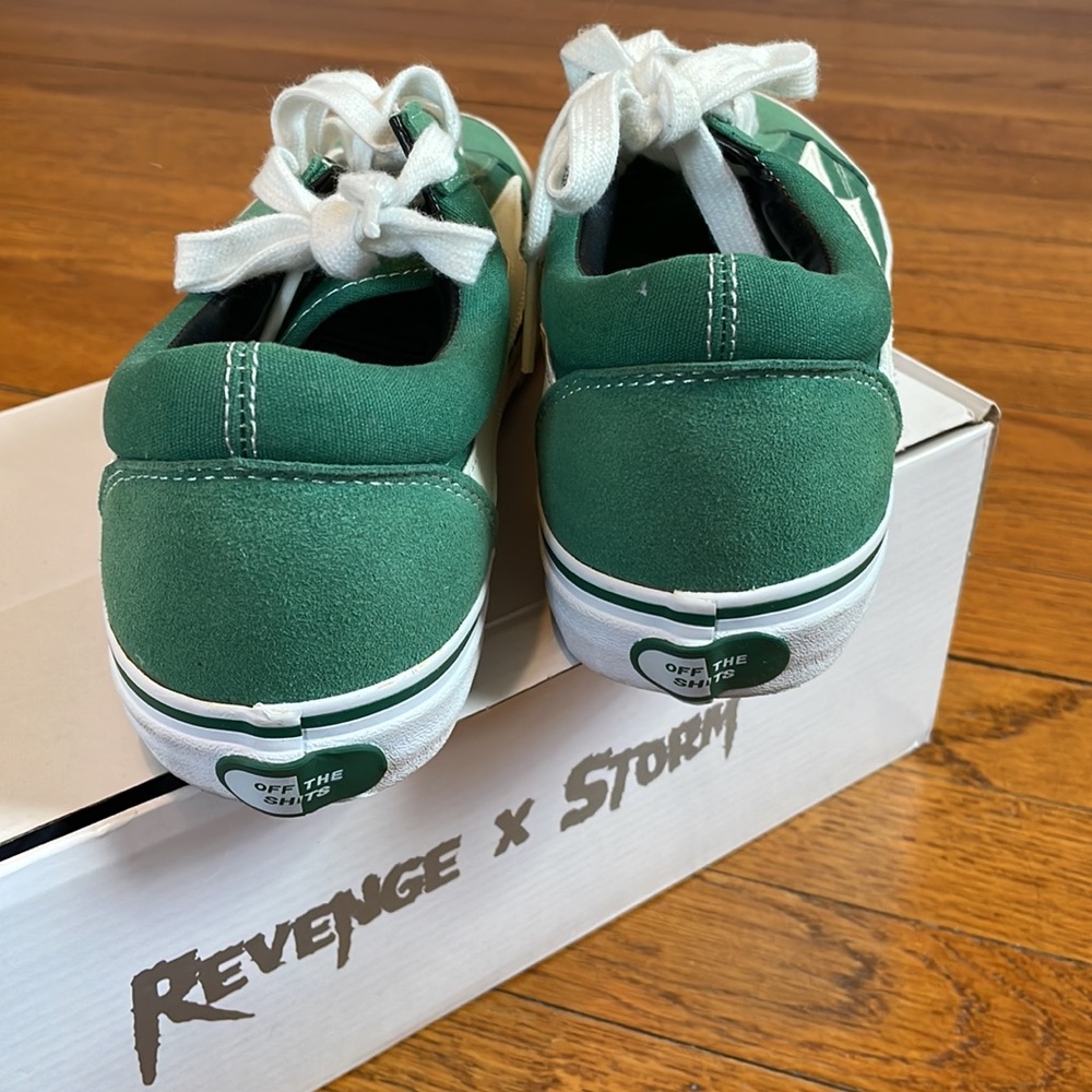 Revenge x Storm sneakers in green. Size 9. EUC. - Picture 3 of 6